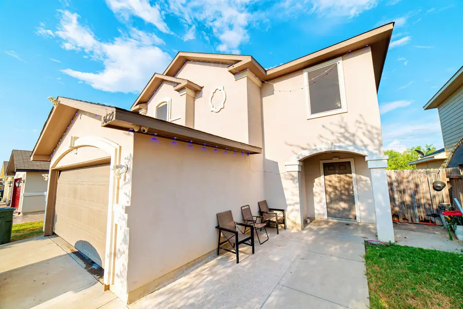 3629 Jose C Santos Dr, Laredo, TX 78041 - #2