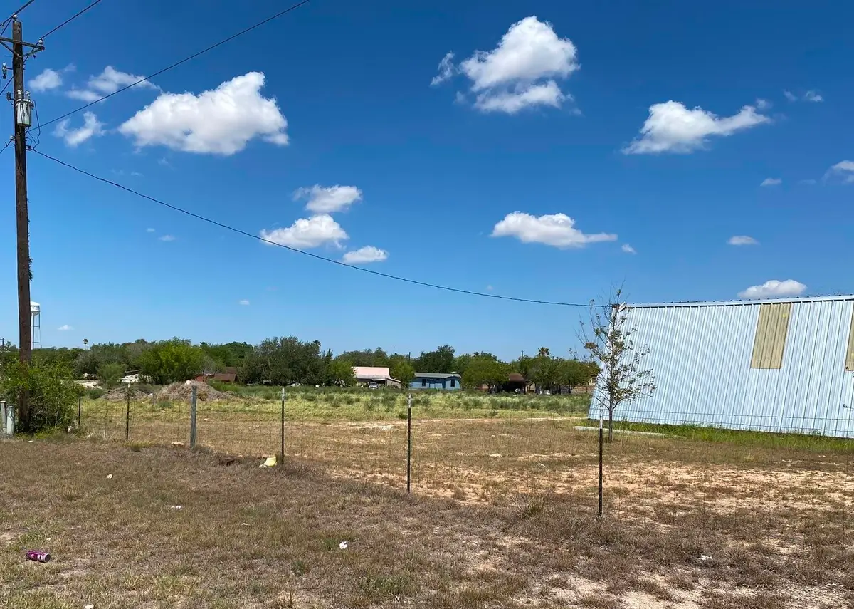122 E U.S. Hwy 359, North Jim Hogg, TX 78316 - #1