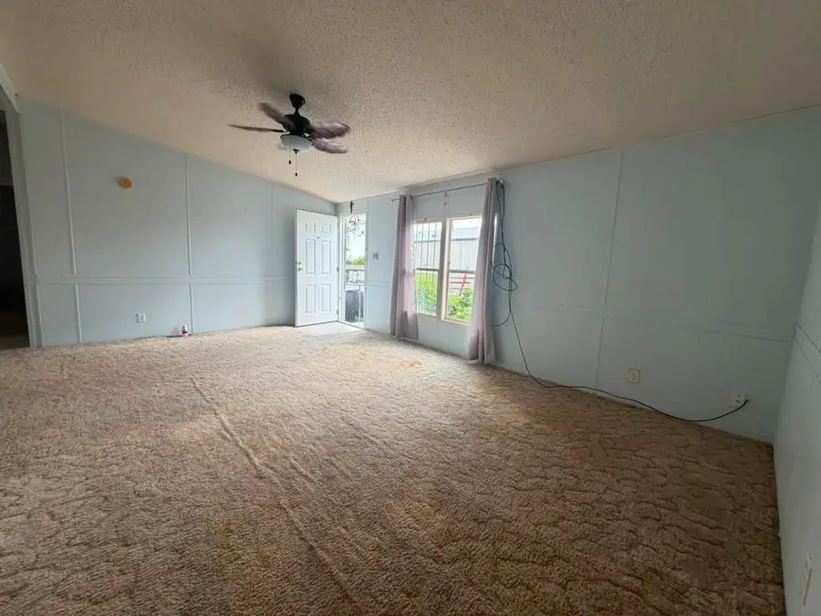 814 Flag St, Laredo, TX 78043 - #3