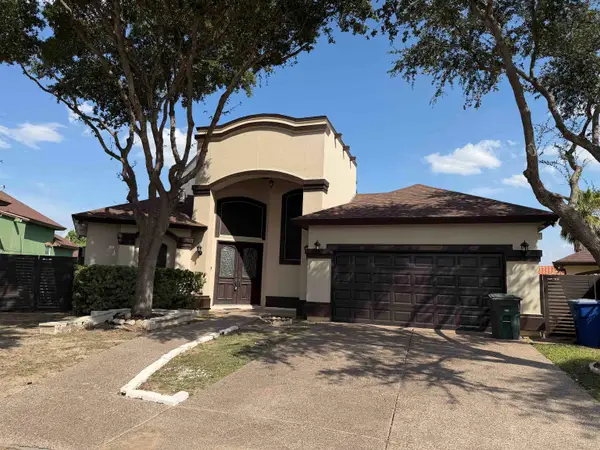 421 Baffin Bay Dr, Laredo, TX 78045