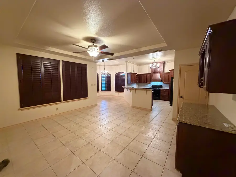 421 Baffin Bay Dr, Laredo, TX 78045 - #3