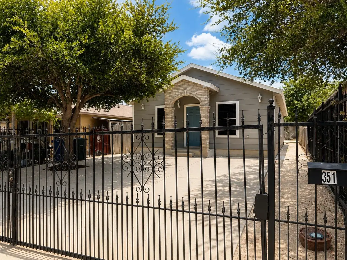 351 Redfish Dr, Laredo, TX 78043 - #1