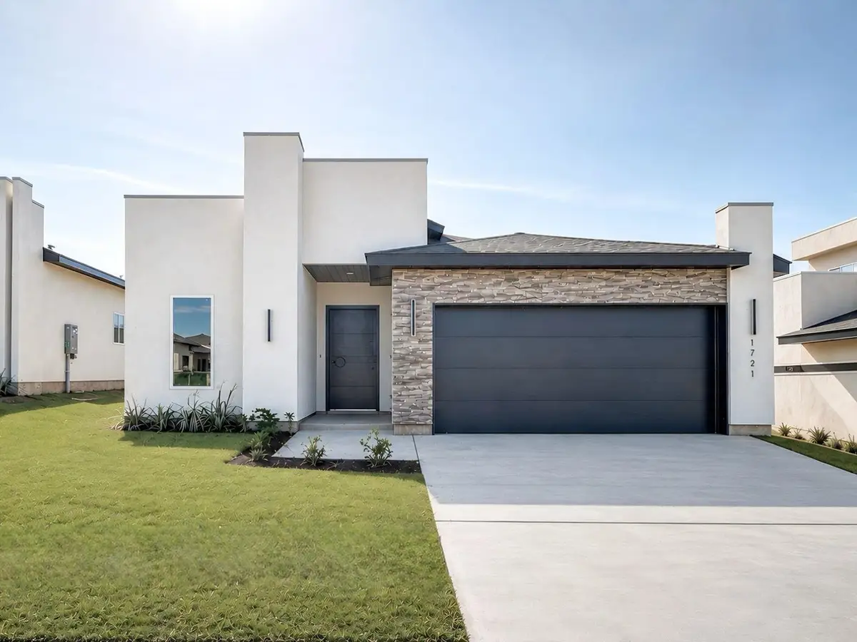 1721 Cordova Dr., Laredo, TX 78046 - #1