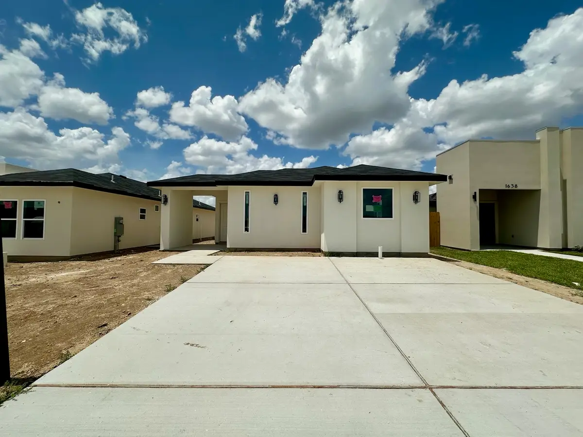 1636 Secretaria Ln., Laredo, TX 78046 - #1