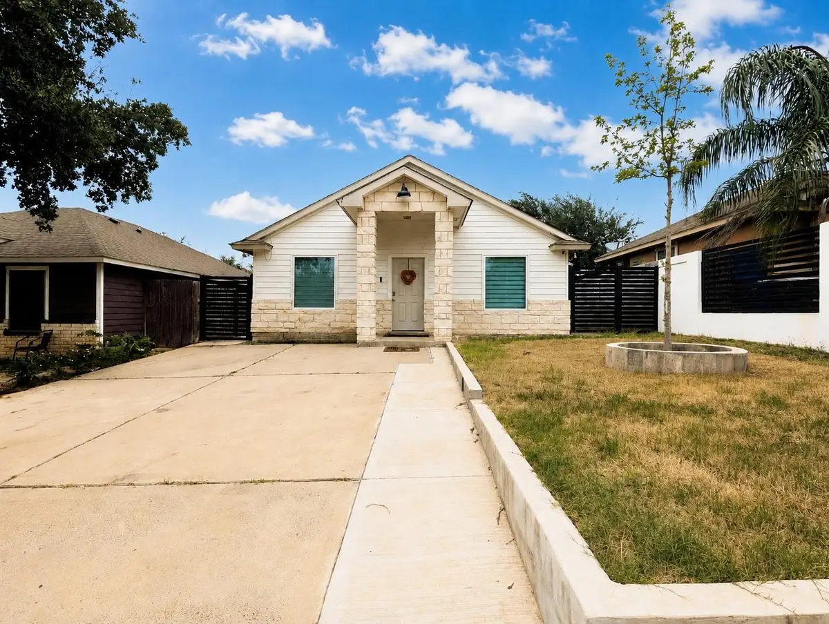 608 Angela Dr, Laredo, TX 78046 - #1
