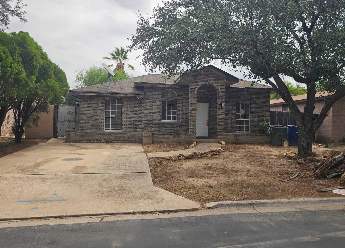 9648 Mallard Lp, Laredo, TX 78045 - #1