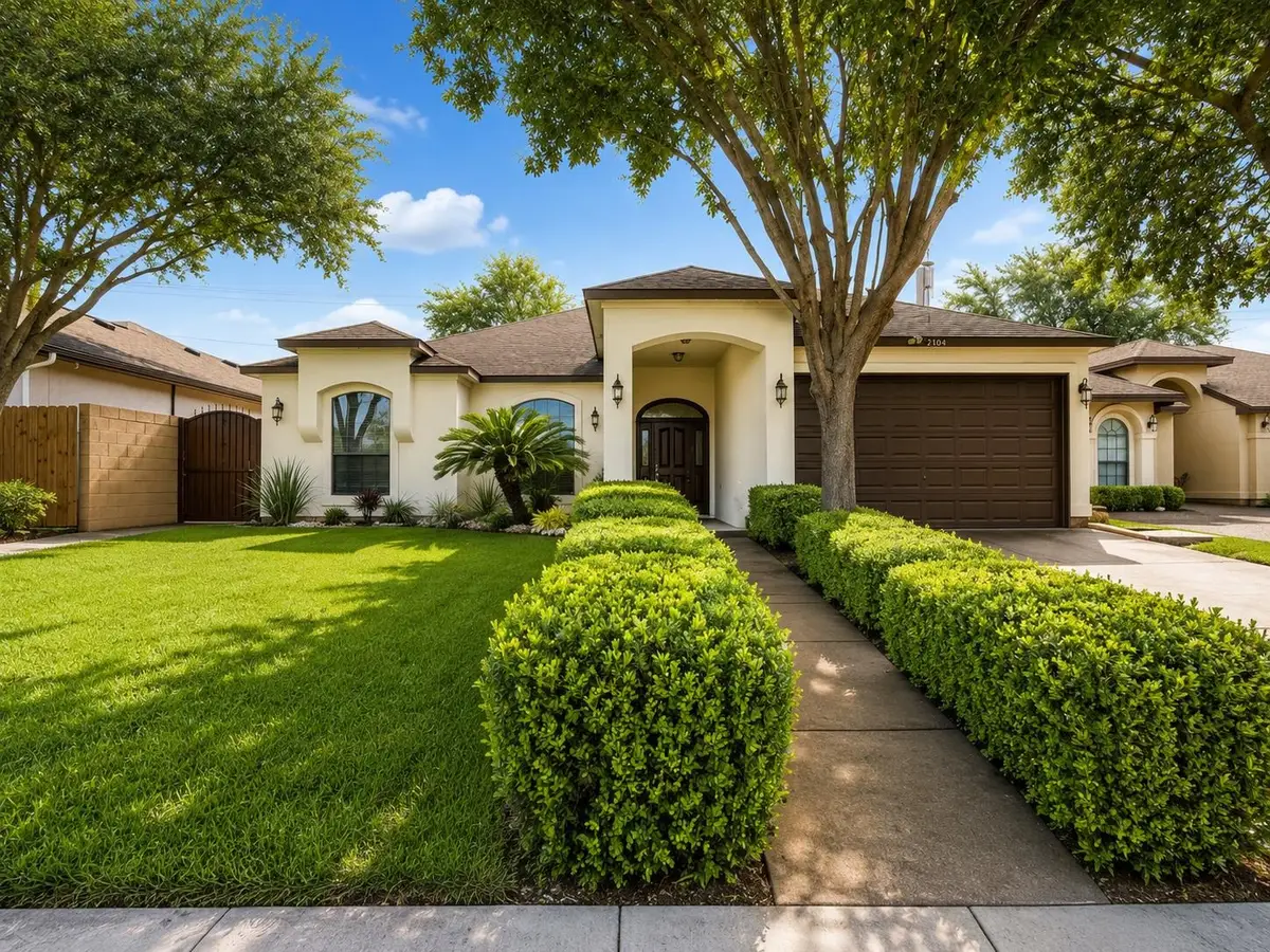 2104 Foggy Lp, Laredo, TX 78045 - #1