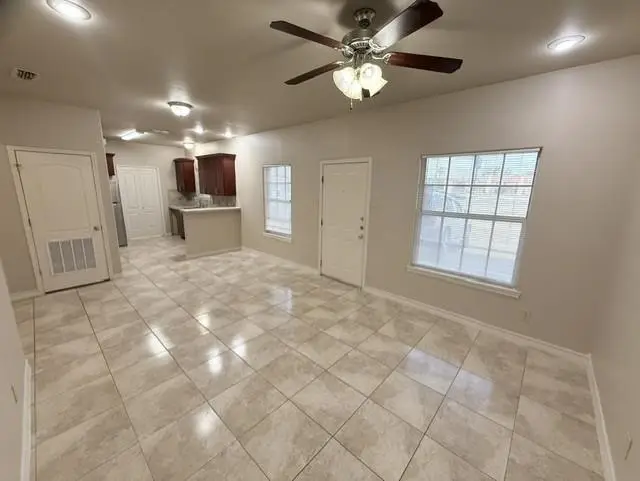 710 Alta Vista Dr, Laredo, TX 78041 - #3