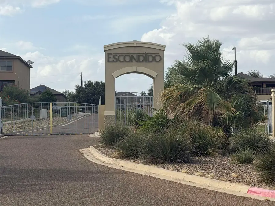 5701 Monte Vista Dr, Laredo, TX 78041 - #2