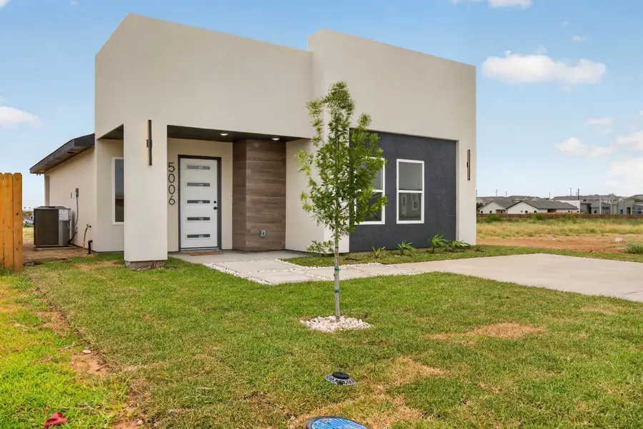 5006 Mariposa St., Laredo, TX 78046 - #3