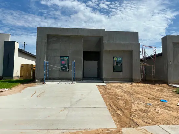 218 Lusitano Dr., LAREDO, TX 78046