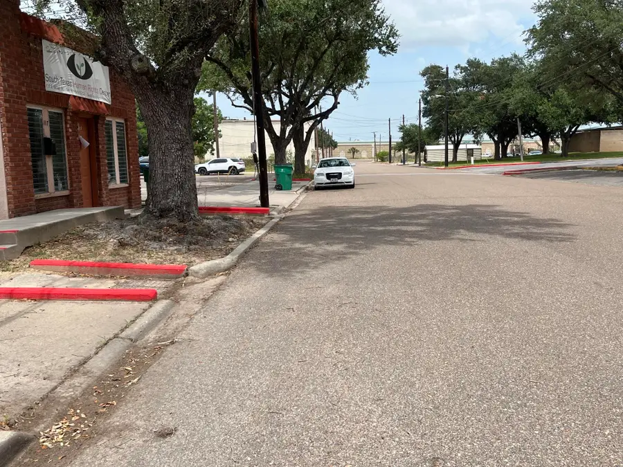 000 E Miller, Falfurrias, TX 78355 - #3