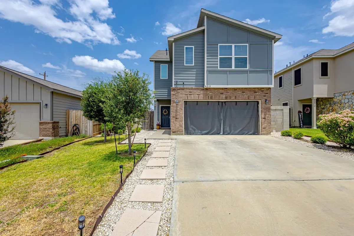4215 Lorisa, Laredo, TX 78046 - #1