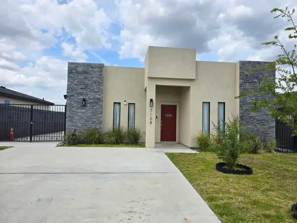 7108 El Meson Dr, Laredo, TX 78043-2296