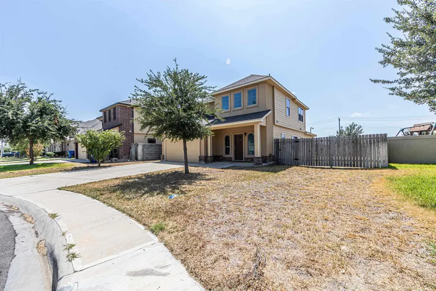 11234 Sierra Gorda Dr, Laredo, TX 78045 - #3