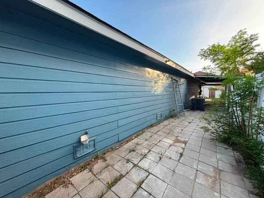 17414 College Port Dr, Laredo, TX 78045 - #3