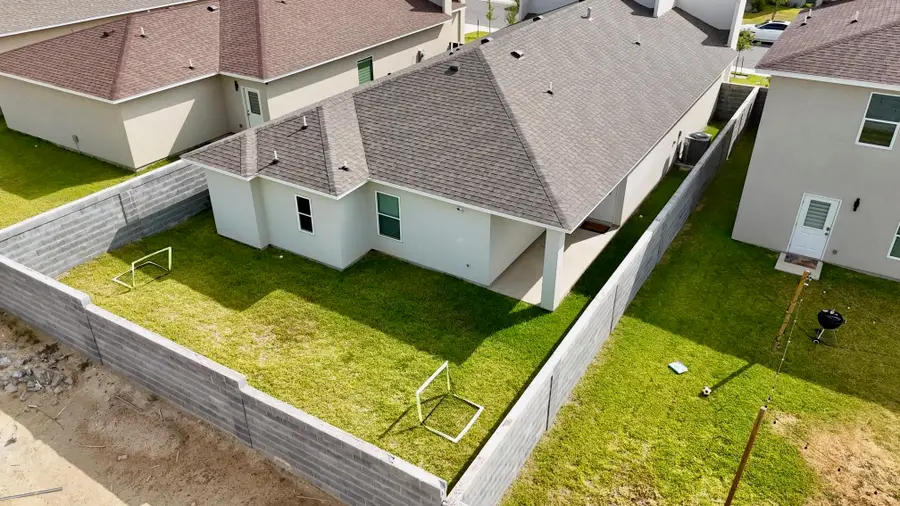1421 Eagles LN, Laredo, TX 78045 - #3