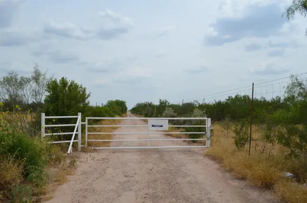 10 Acres U.S. Hwy 359, Laredo, TX 78043