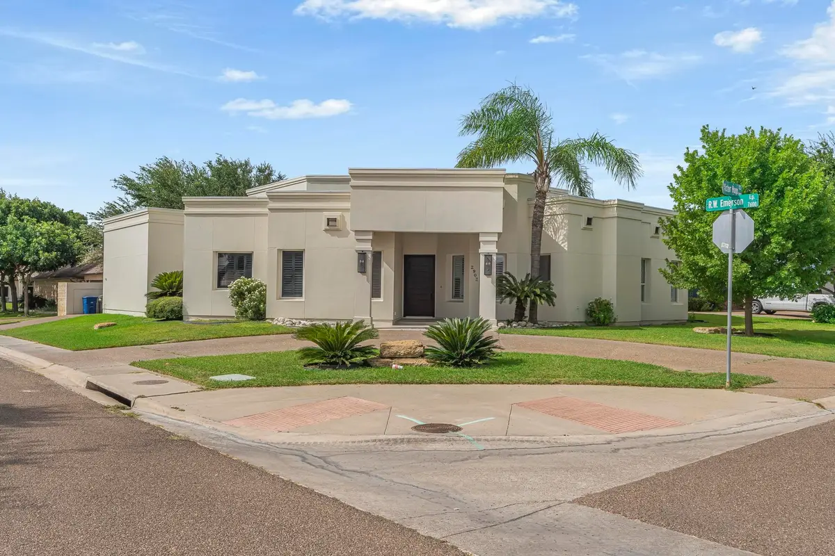 2902 Victor Hugo Ct, Laredo, TX 78045 - #1