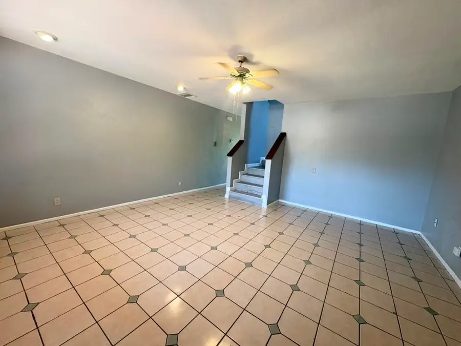 1803 Reynolds St, Laredo, TX 78043 - #2
