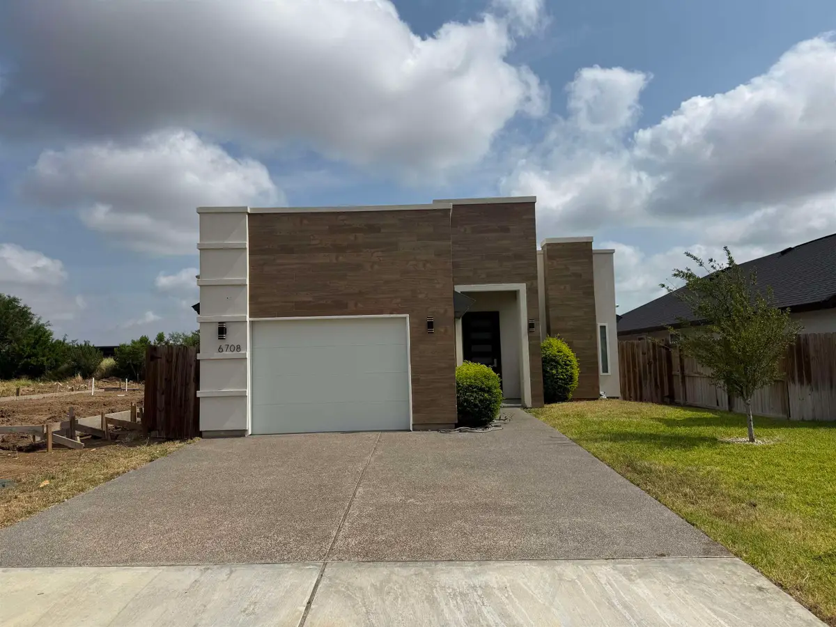6708 El Jinete Dr., Laredo, TX 78043 - #1