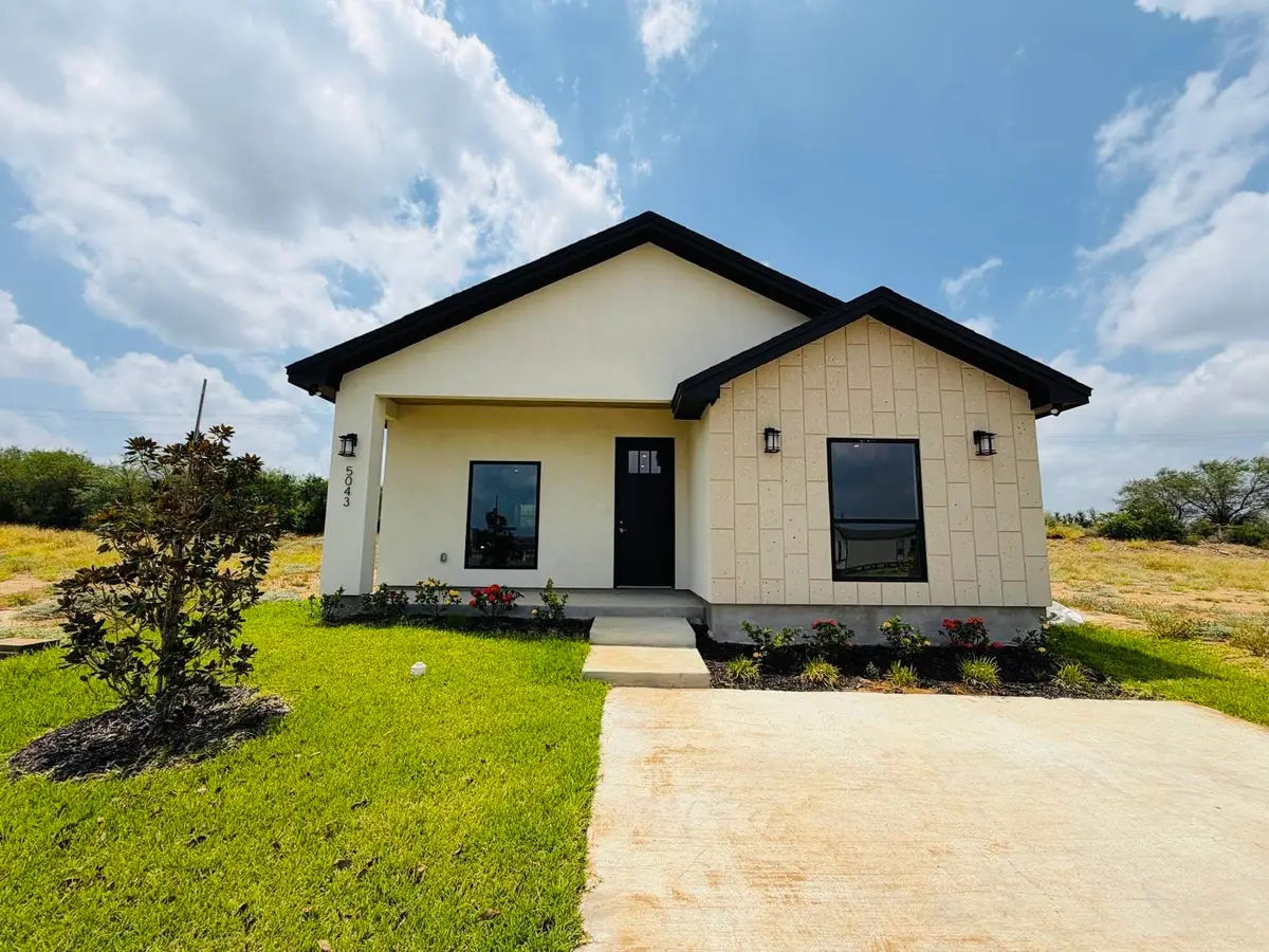 5043 Luna Grande Lp., Laredo, TX 78046 - #1