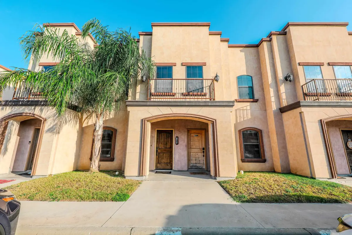 8216 Casa Verde Rd, Laredo, TX 78041-5940 - #1