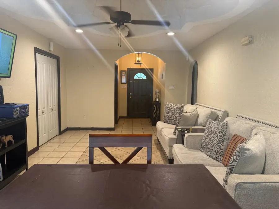 4743 Chibcha CtS, Laredo, TX 78046 - #2