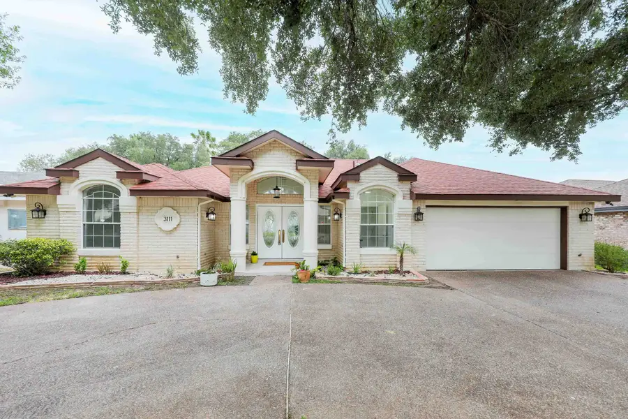 3111 Persimmon Ct, Laredo, TX 78045 - #2