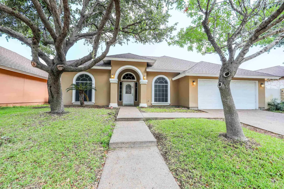 514 Goldfinch St, Laredo, TX 78045 - #1