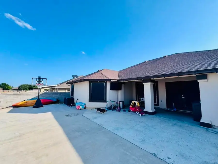 10507 Sanderiana Ct, Laredo, TX 78045 - #3