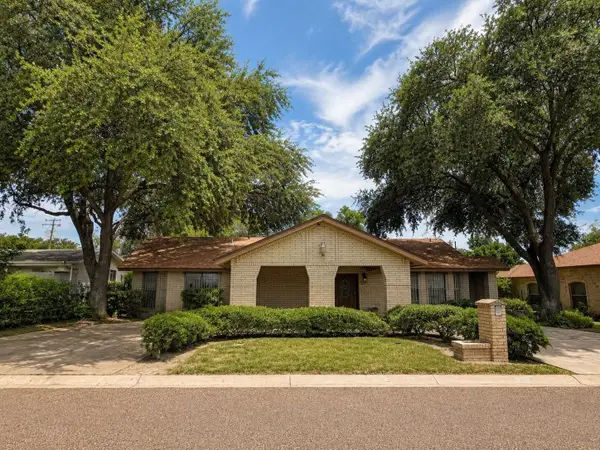 1917 OKane St, Laredo, TX 78043