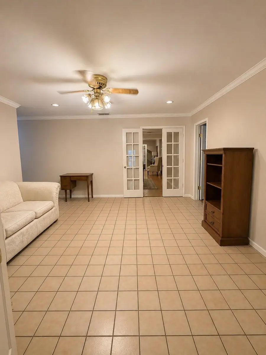 1917 OKane St, Laredo, TX 78043 - #2