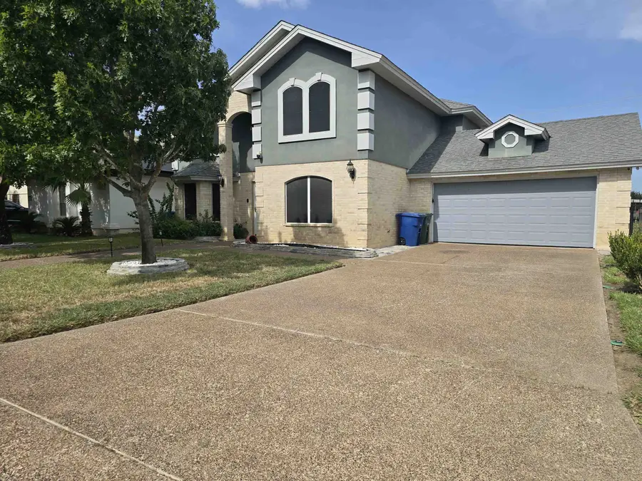 9819 Sweetwind Dr, Laredo, TX 78045 - #2