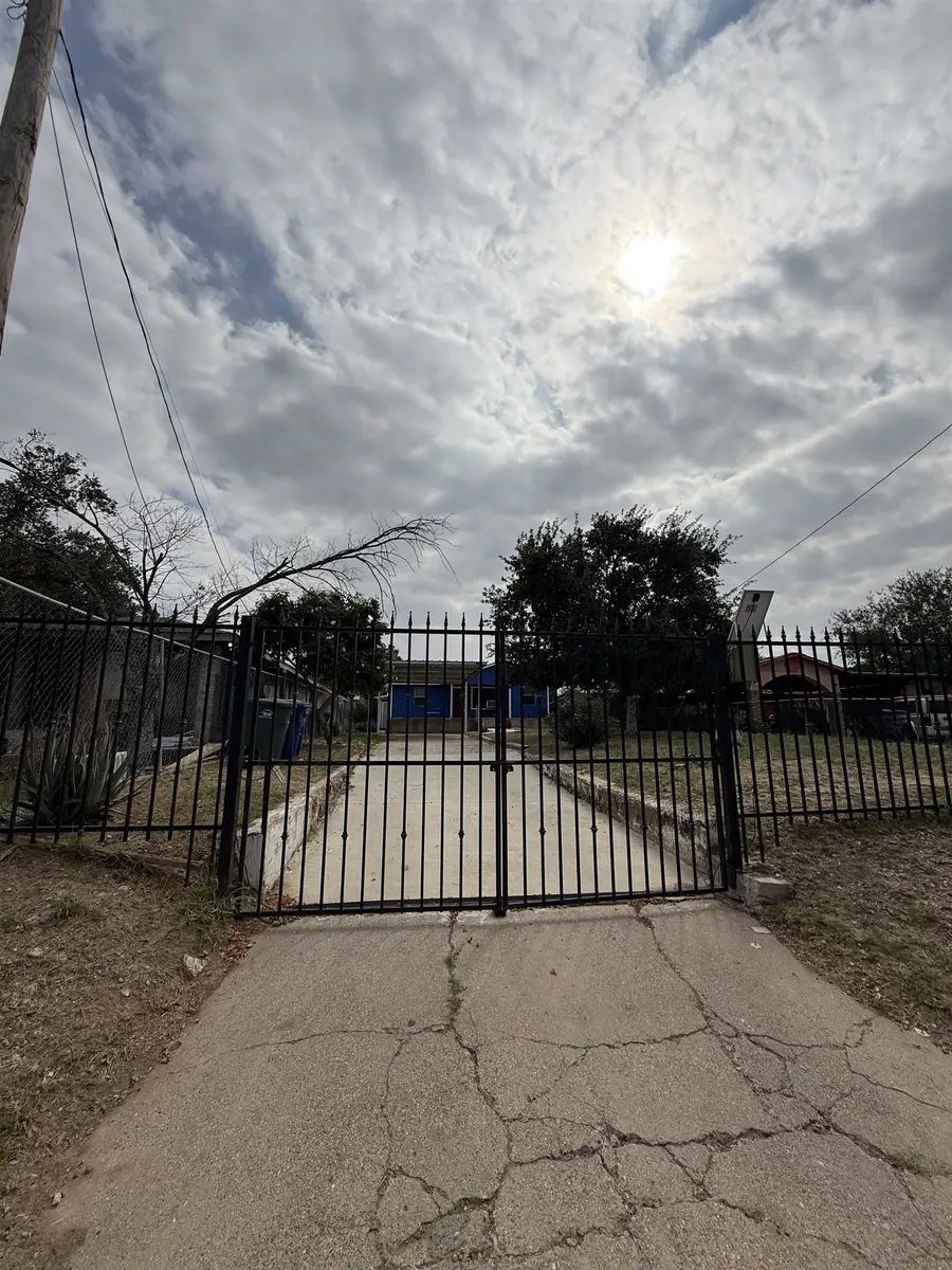 2917 Boulanger St, Laredo, TX 78043 - #2