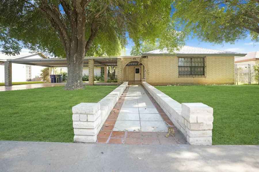 113 Idaho St, Laredo, TX 78041 - #2