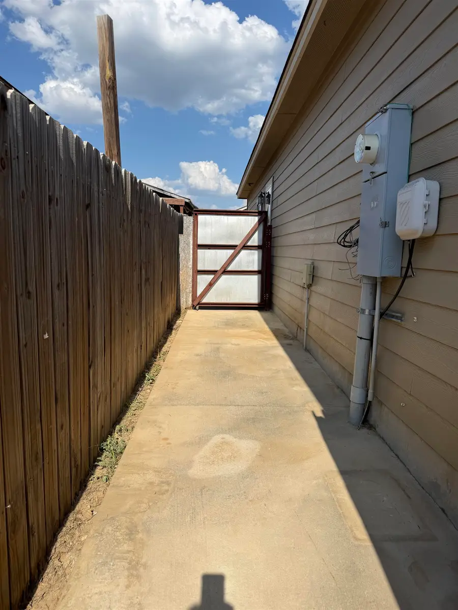 5741 St. Joan of Arc Lp., Laredo, TX 78046-6995 - #3