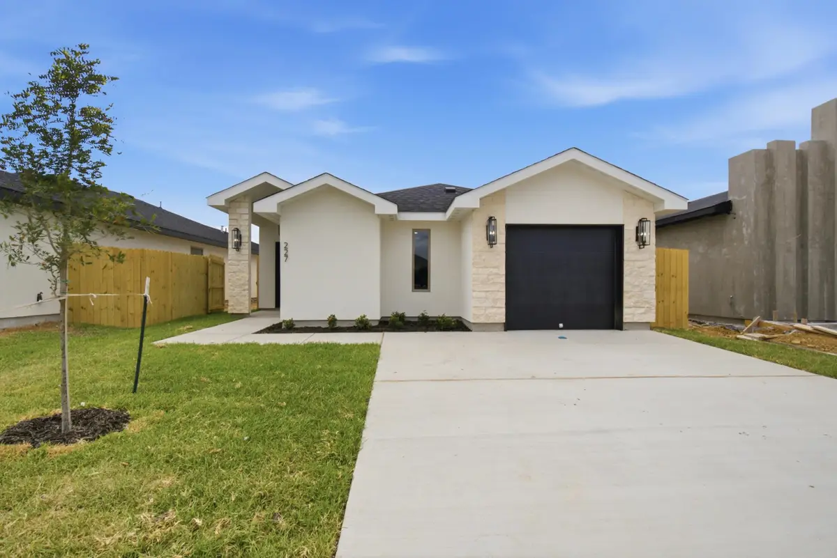 227 Lusitano Dr., Laredo, TX 78046 - #1