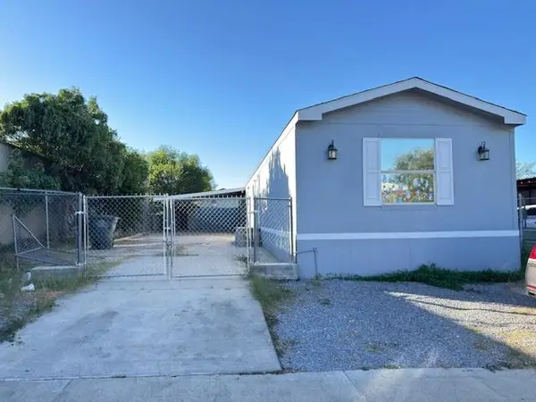 3509 Paradise Dr, Laredo, TX 78046