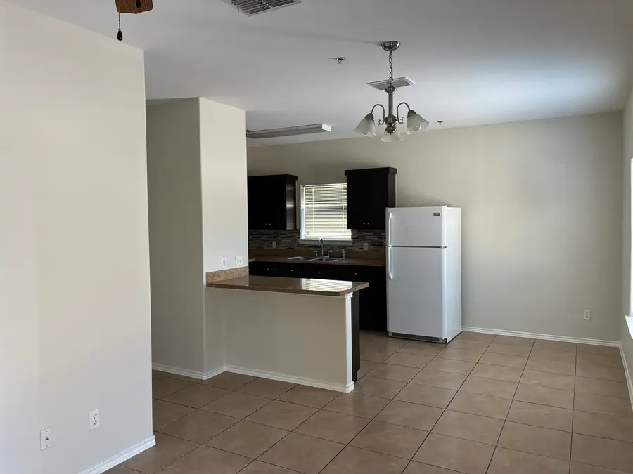 5402 Marcella Ave, Laredo, TX 78041 - #3