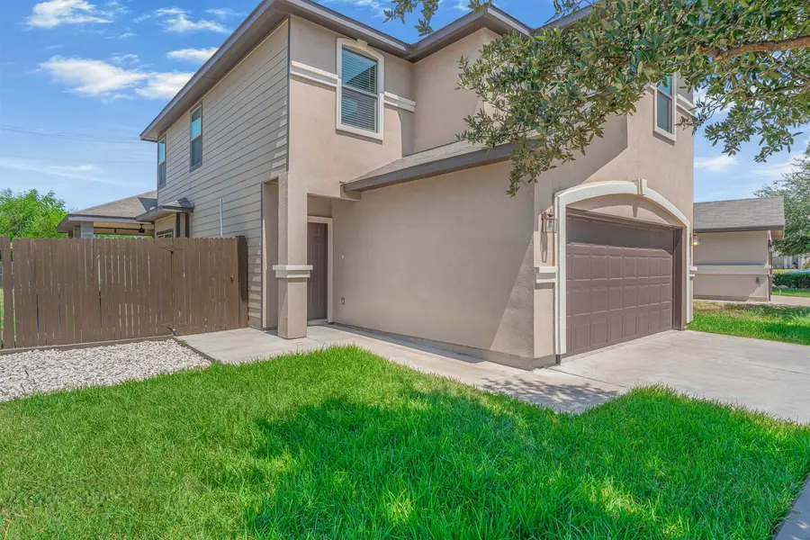 1601 Ann Harbor St, Laredo, TX 78045 - #2