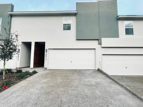9915 Borna, LAREDO, TX 78045