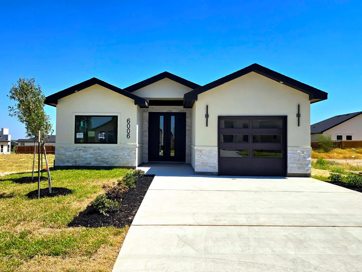 6006 Heather Loop, Laredo, TX 78041 - #1