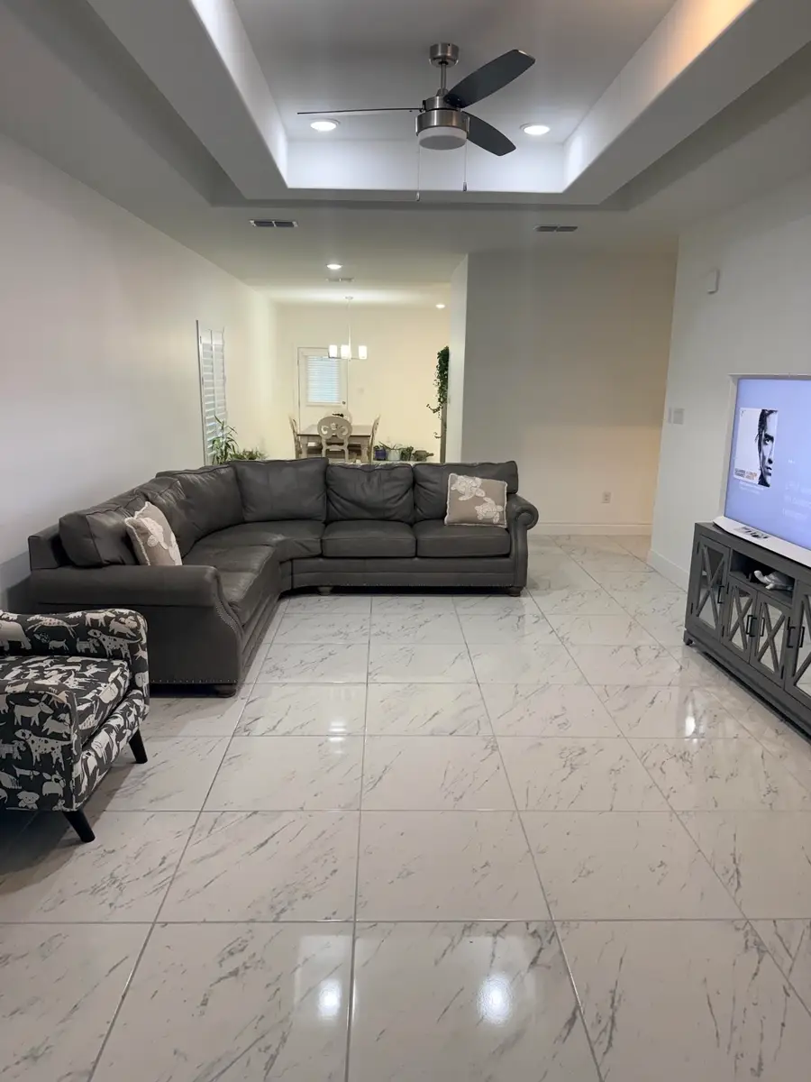 1406 Eagles LN, Laredo, TX 78045 - #2