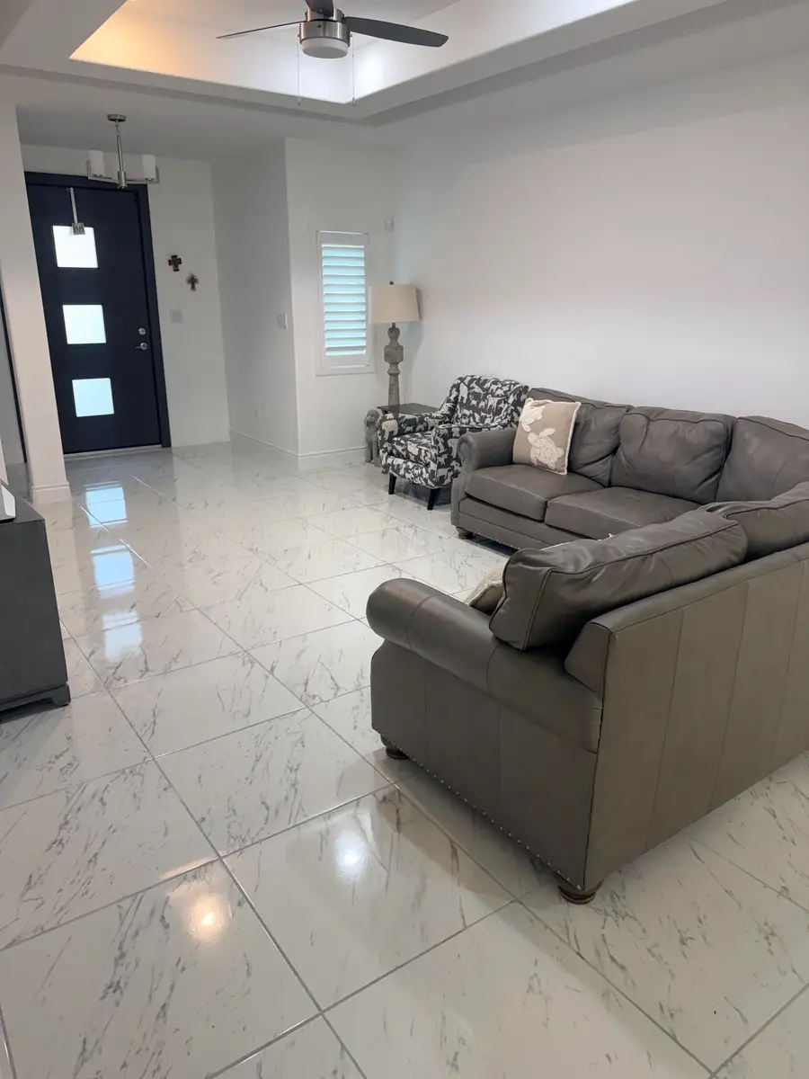1406 Eagles LN, Laredo, TX 78045 - #3