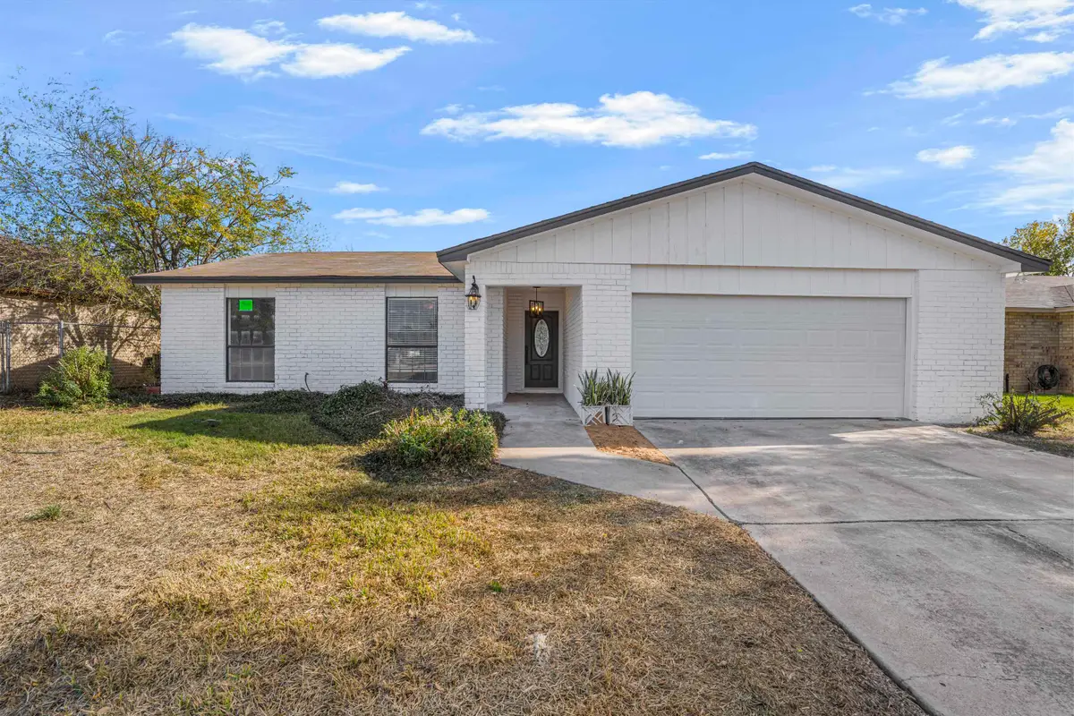 119 Kentucky St, Laredo, TX 78041 - #1