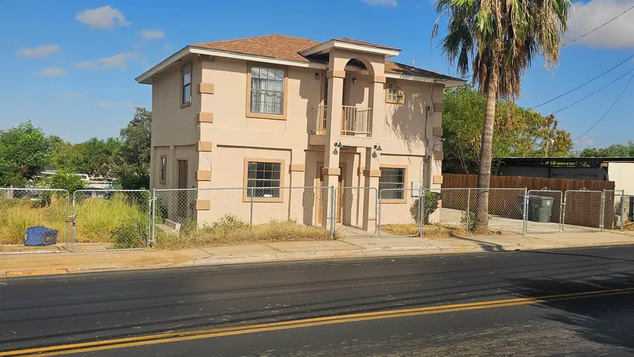 3220 San Salvador St, Laredo, TX 78046 - #3