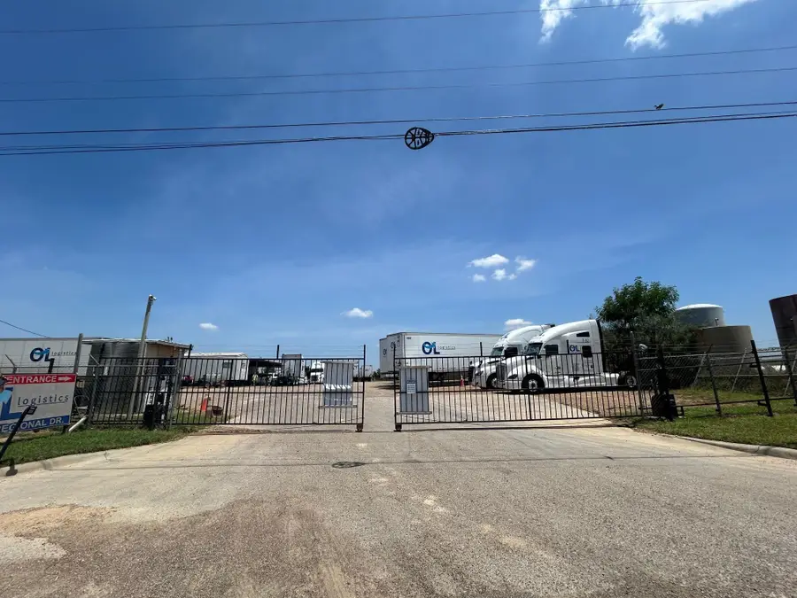 13605 Regional Dr, Laredo, TX 78045 - #3