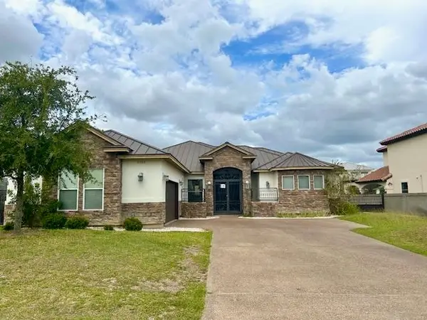 2908 Dickinson Dr, LAREDO, TX 78041