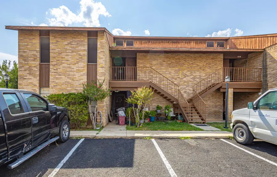 100 E Aurora St, Laredo, TX 78041 - #2